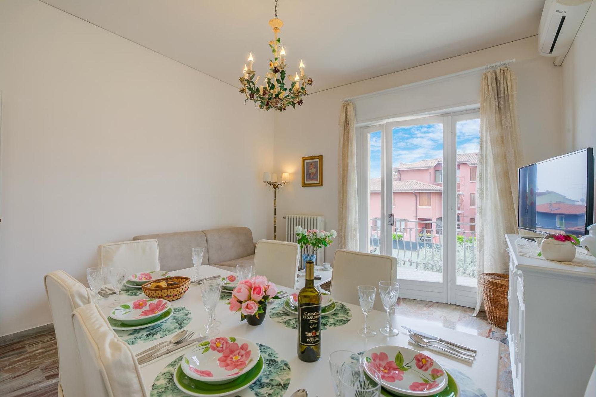 Casa Milly - Happy Rentals Desenzano del Garda Dış mekan fotoğraf