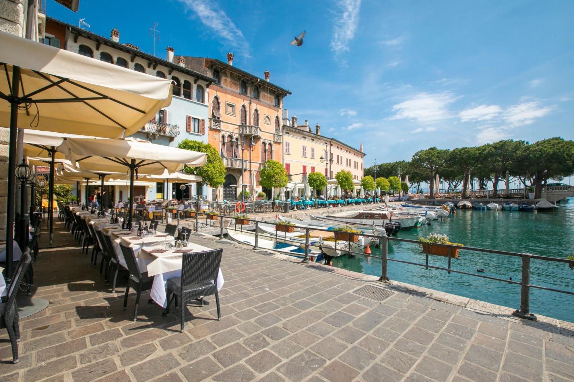 Casa Milly - Happy Rentals Desenzano del Garda Dış mekan fotoğraf