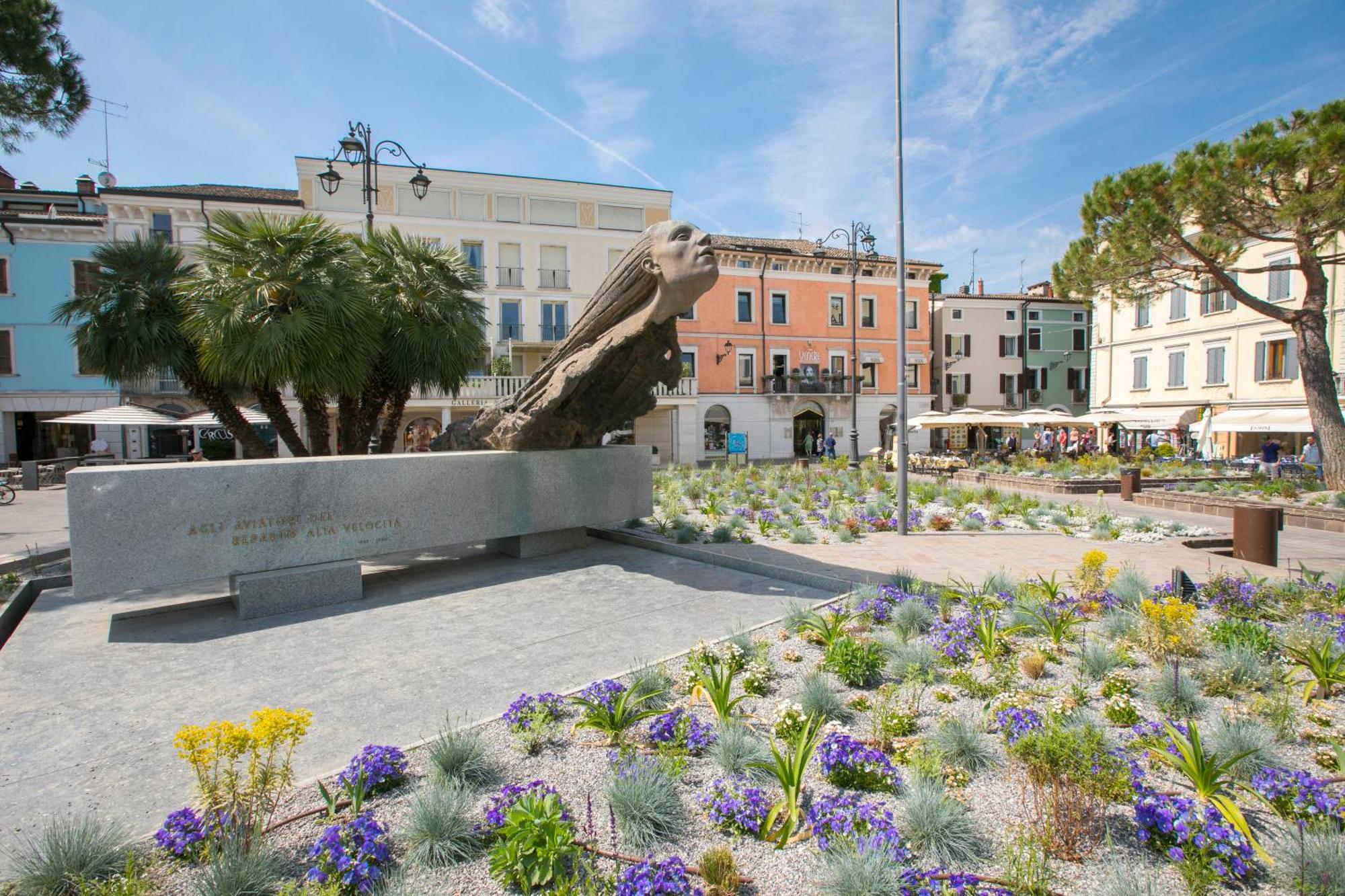 Casa Milly - Happy Rentals Desenzano del Garda Dış mekan fotoğraf
